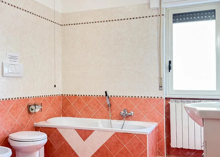 All'ombra Della Quercia