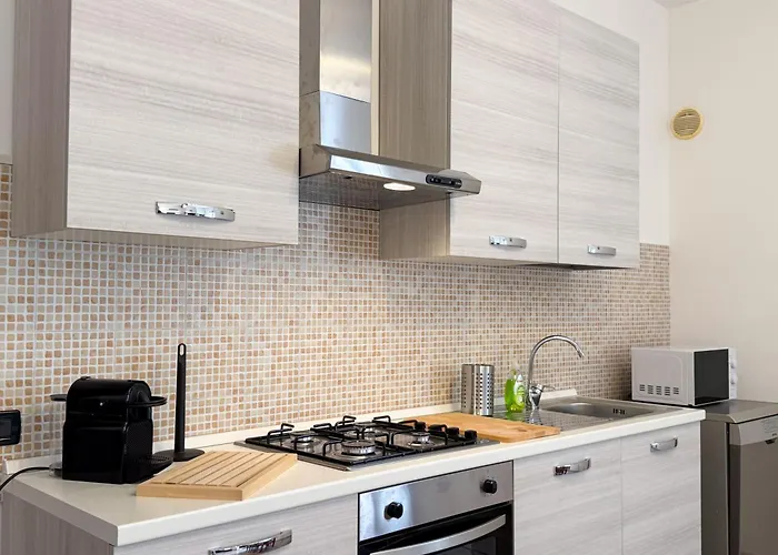 All'ombra Della Quercia *